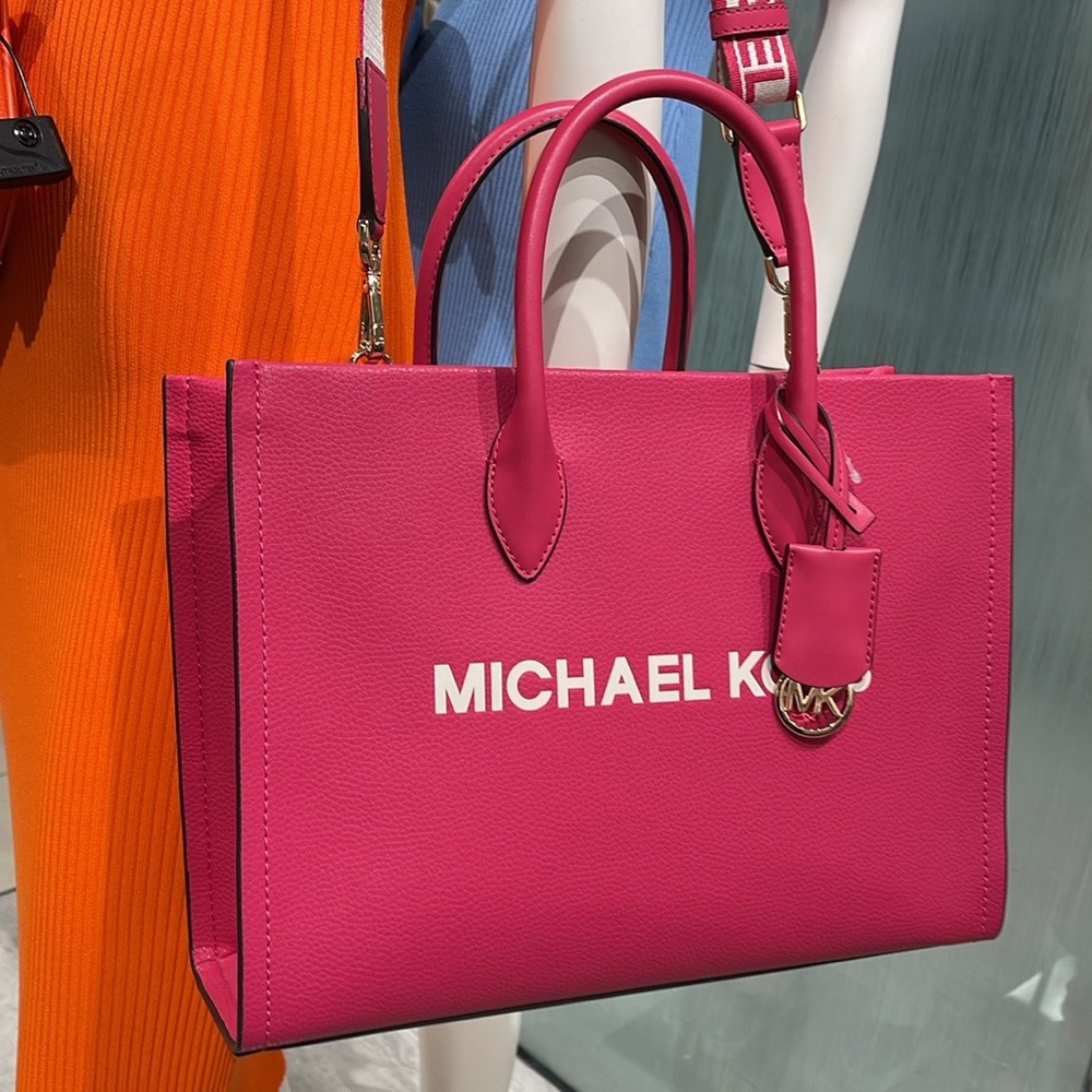Michael Kors Mirella Medium East West Pebbled Leather Tote Shopper Bag MK EW
NWT - Picture 2 of 16